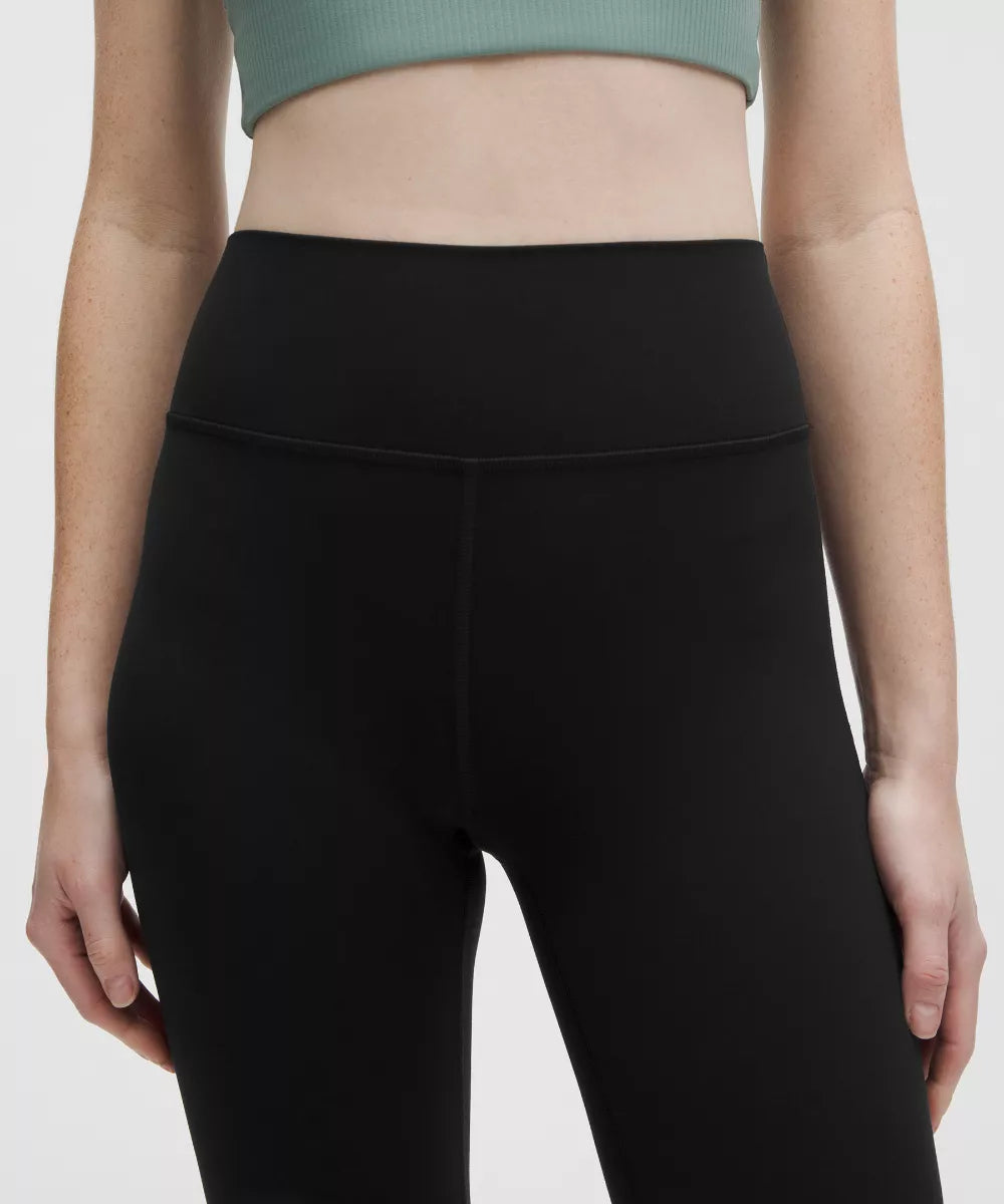 Pantalon Groove évasé taille haute en Nulu Court