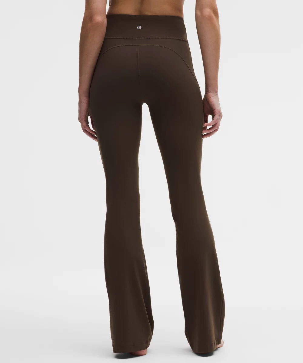 Pantalon Groove évasé taille haute en Nulu Court
