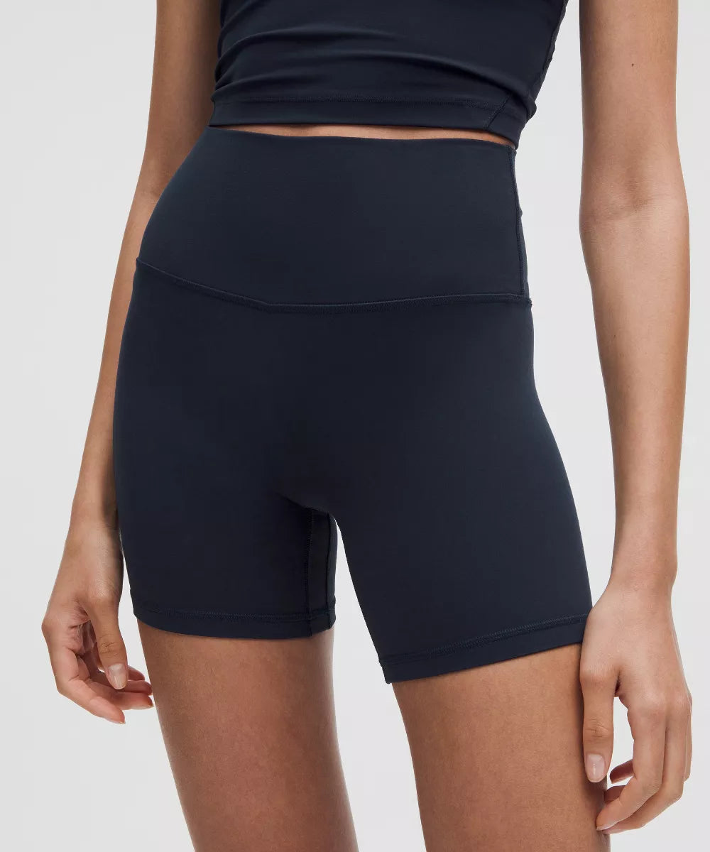 Short lululemon Align No Line™ taille haute 15 cm